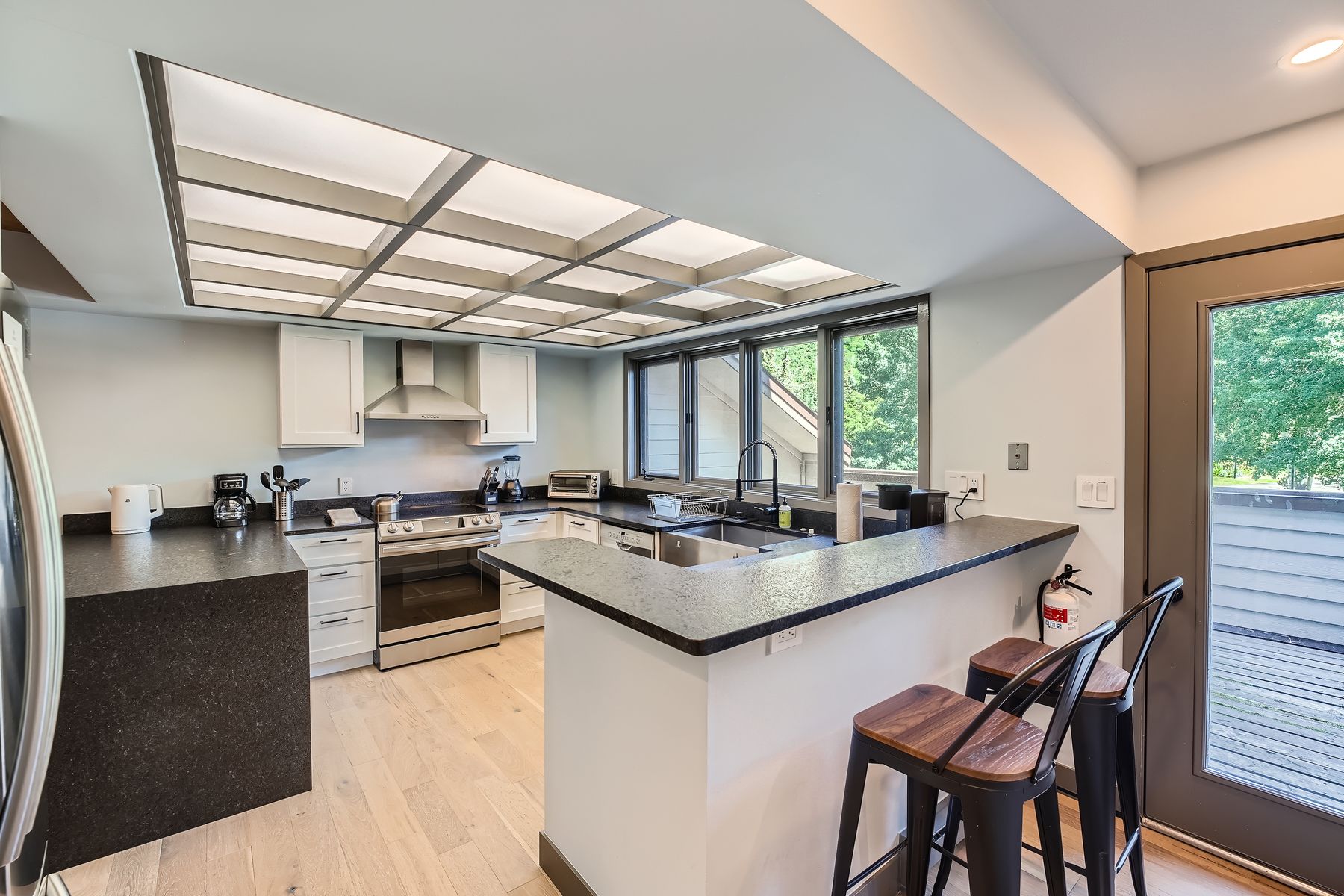 1750 S Frontage Road W — Kitchen